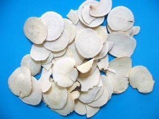 注意:中药三“白”美白实力不俗 注意:中药三“白”美白实力不俗