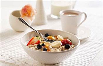 健康减肥之午餐够饱不易胖