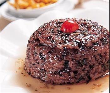 自制红枣燕麦养生饭减肥防便秘