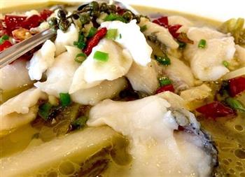 酸菜鱼做法_酸菜鱼制作步骤_酸菜鱼烹饪技巧