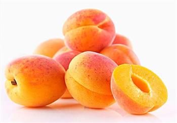桃杏李味道好 多食一样伤健康