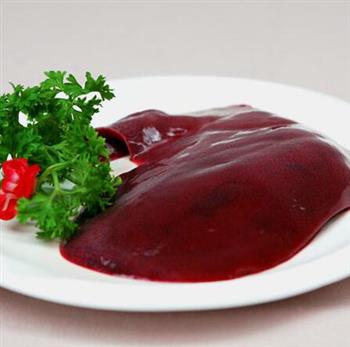 番茄猪肝瘦肉汤明目养血