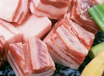 肥猪肉能和杏一起吃吗/同吃_肥猪肉和杏相克吗
