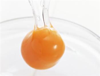 让科学数据告诉你蛋清蛋黄谁更营养