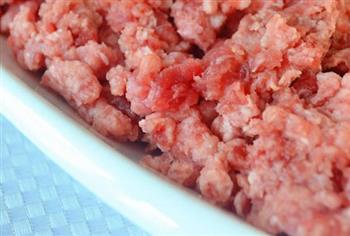 羊肉馅能和南瓜一起吃吗/同吃_羊肉馅和南瓜相克吗