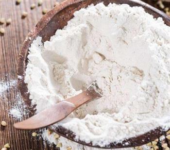 小麦粉的功效与作用_小麦粉的营养价值_食用禁忌_如何挑选