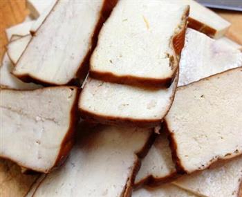 豆腐干的营养价值_豆腐干的适用人群_豆干的选购技巧