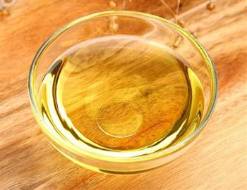 亚麻籽油怎么吃最好 食用亚麻籽油的三大禁忌