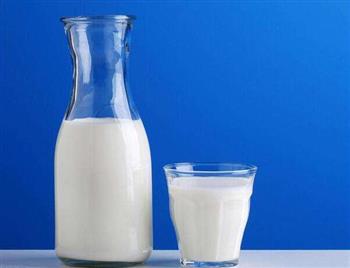 奶片能否替代牛奶提供营养？