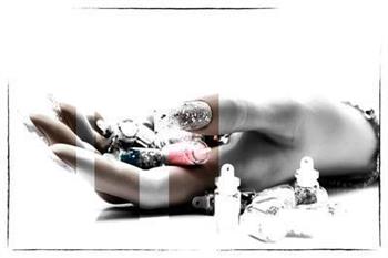 灰指甲的初期症状是什么样子的 我们应该如何预防灰指甲呢