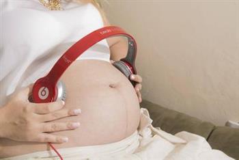 宫颈妊娠的超声鉴别是怎样的 宫颈妊娠的症状有哪些