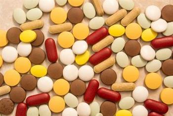 前列腺肥大囊肿怎么治 前列腺肥大囊肿是怎么引起的