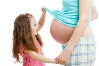 孕妇宫缩破水后多久生 孕妈妈该怎样应对假性宫缩