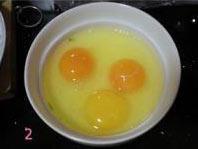 炒鸡蛋馓子的做法步骤2