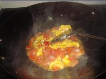 西红柿炒鸡蛋的做法步骤12