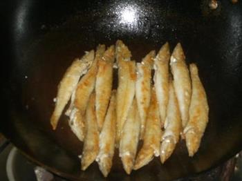 香辣沙丁鱼的做法步骤3