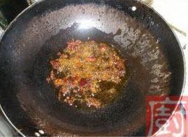虾油炒粉丝卷心菜的做法步骤8