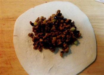 咖喱牛肉脆酥角的做法步骤6