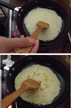 土豆煎饼的做法步骤3