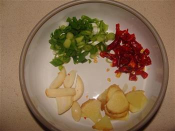 红烧排骨萝卜片的做法步骤2