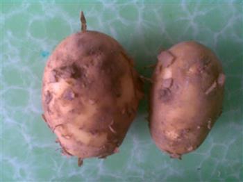 炝土豆丝绿豆芽的做法步骤1