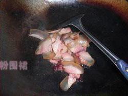 豌豆角炒腊肉的做法图解2