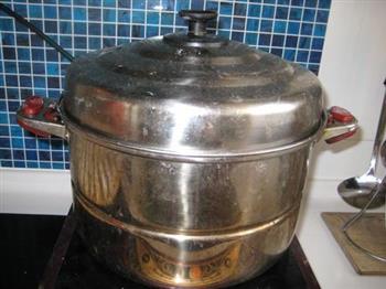 黄金三鲜灌汤蒸饺的做法步骤16