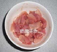 彩椒菜花炒肉的做法步骤4