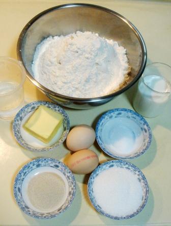 鲜牛奶白土司面包的做法步骤1