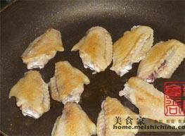 大葱烤鸡翅的做法步骤2