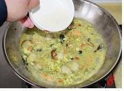 菠汁海鲜汤的做法步骤9