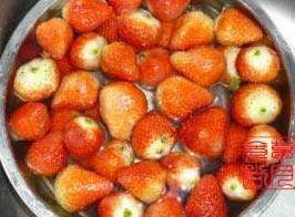 草莓大福的做法图解3