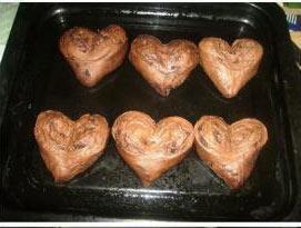 心形巧克力面包的做法步骤11