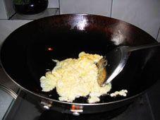 西红柿鸡蛋拌面的做法步骤3