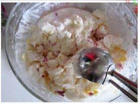 花香酸奶冰激凌的做法步骤8