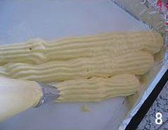 椰香海绵蛋糕卷的做法步骤10