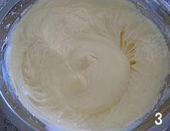 椰香海绵蛋糕卷的做法步骤5