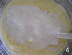 椰香海绵蛋糕卷的做法步骤6
