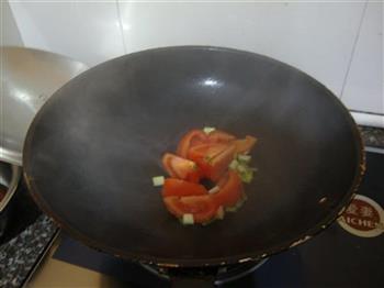 西红柿胡萝卜肉丸汤的做法步骤6