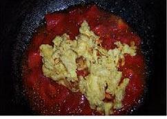 鸡蛋西红柿的做法步骤12