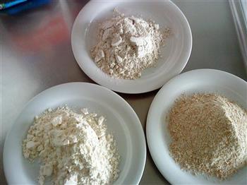 面粉混合面包的做法步骤1