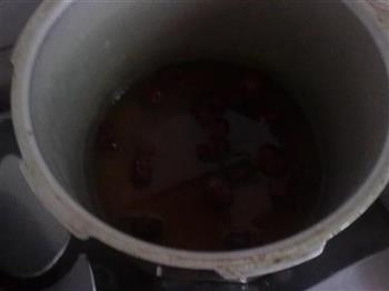 自制夏日冰红茶的做法步骤3