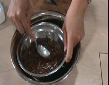 巧克力冰淇淋的做法图解6
