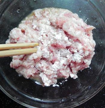 酸豆角炒肉末的做法步骤3
