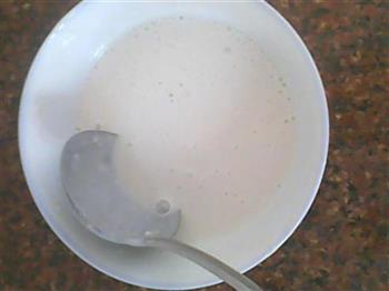 花生牛奶卷的做法步骤2
