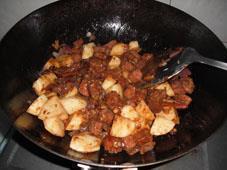 孜然土豆焖牛肉的做法步骤10