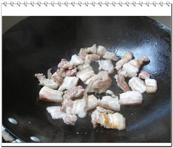 青椒回锅肉的做法图解2