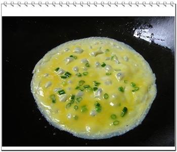 葱花煎蛋的做法步骤2
