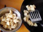 土豆咖喱鸡块的做法步骤6