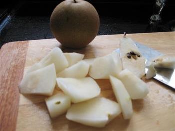 苹果沙梨猪骨汤的做法步骤6